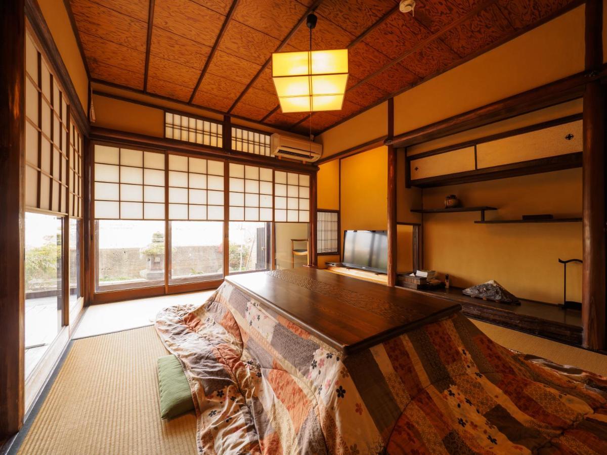 Ferienhaus 100 Years Old Traditional Machiya Townhouse - K's